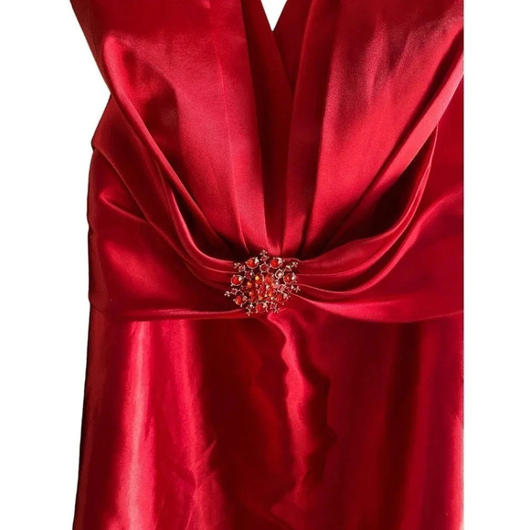 Fiesta Women's Red Sleeveless Fit & Flare Dress Size Medium - Picture 3 of 4